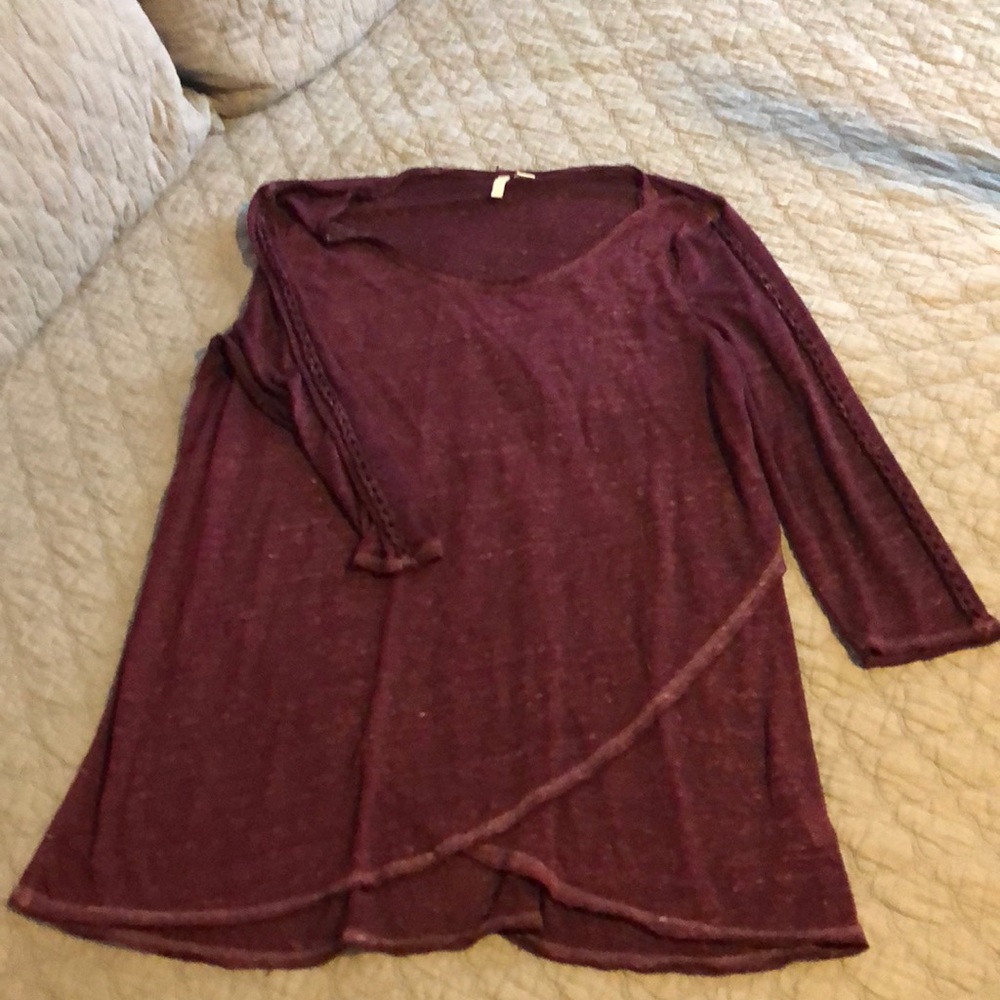 Three quarter length tee